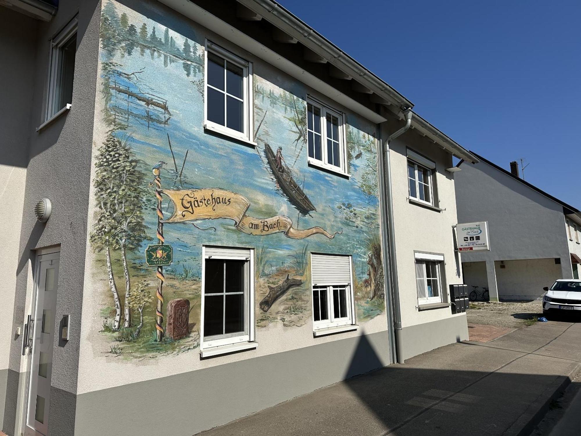 Gaestehaus Am Bach ルスト エクステリア 写真